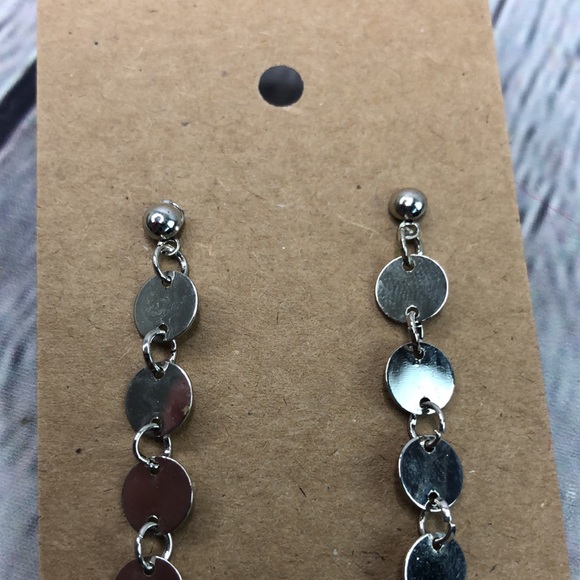 5/$25 Boho silver tone dainty circles linear dangl - Picture 4 of 10